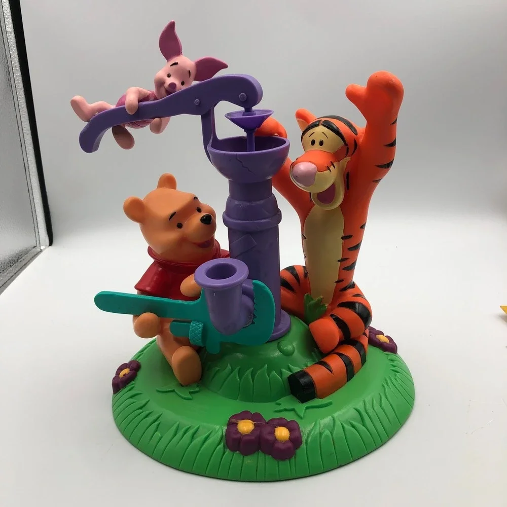 Disney Winnie‎ The Pooh & Friends Water Pump Sprinkler 44400 Tested Works